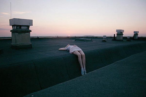 .明.